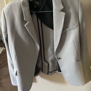 Gray blazer